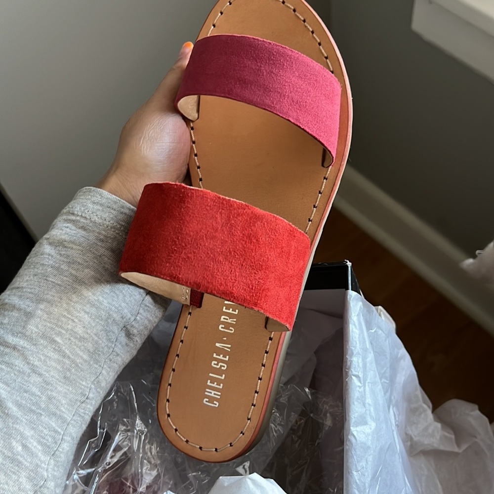 Sandals - Picture 4 of 4